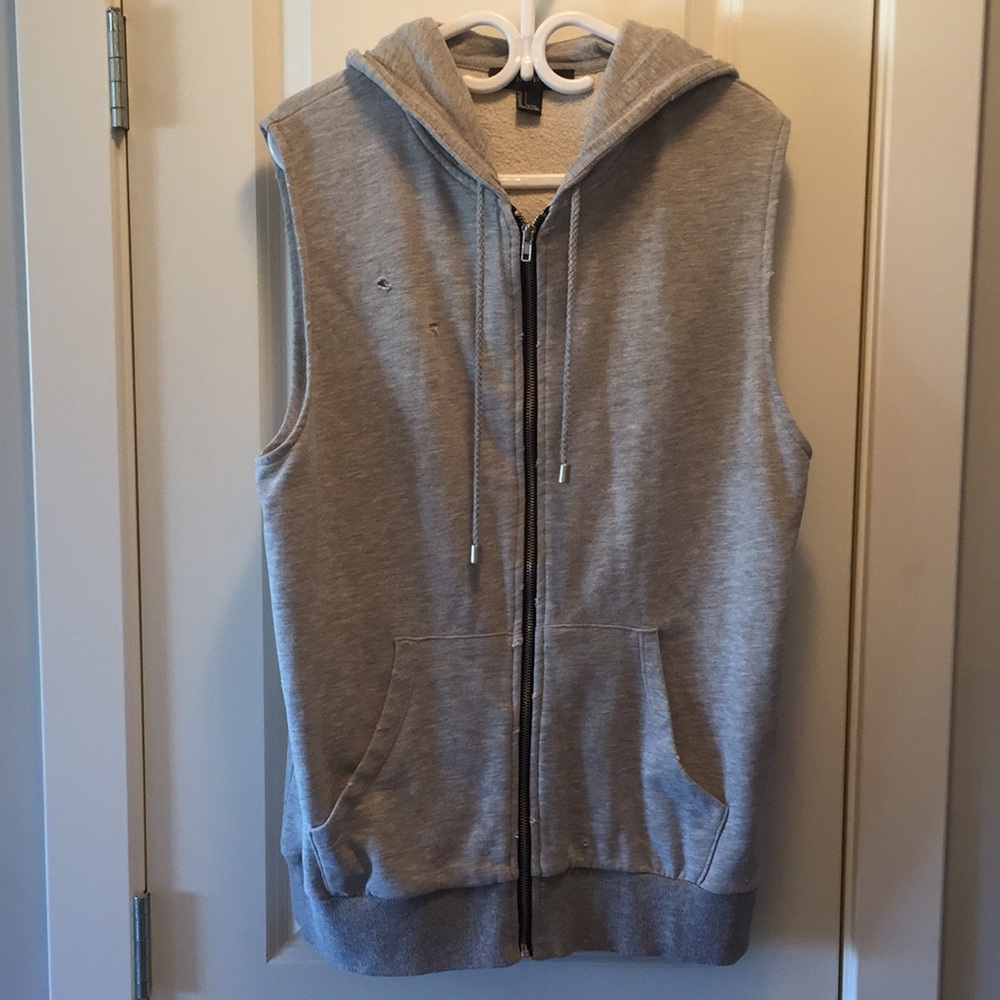 Active vest (free with $25 purchase)
